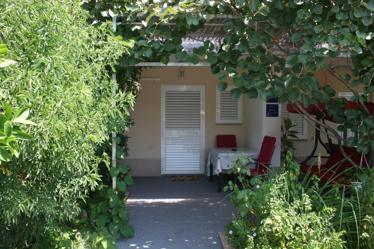 Apartments Tomislav Poljica  Экстерьер фото